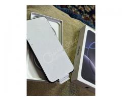 موبايل Iphone 16 pro max للبيع - صورة 3/5