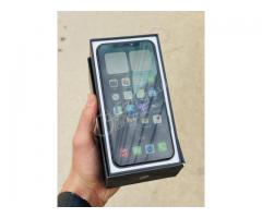موبايل Iphone 11 pro Max للبيع - صورة 2/3