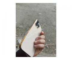 موبايل Iphone 16 pro max للبيع