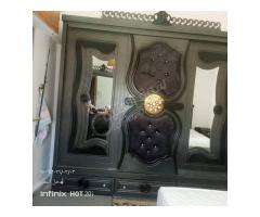غرفة نوم مع الفرشة للبيع
