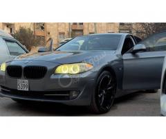 سيارة BMW 550i للبيع