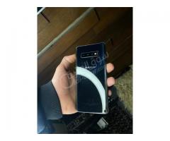 موبايل Samsung S10 plus للبيع