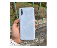 موبايل Samsung A30s للبيع