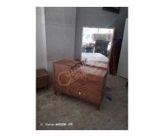 غرفة نوم مع الفرشة للبيع - صورة 3/8