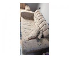 طقم كنب لف مع طقم طاولات للبيع