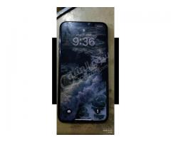موبايل Iphone 11 Pro Max للبيع