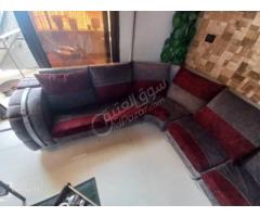 طقم كنب مع الطاولات للبيع