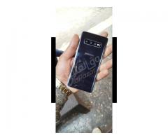 موبايل Samsung S10 للبيع