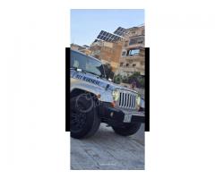سيارة Jeep للبيع