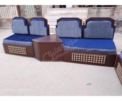 طقم كنب صندوق للبيع