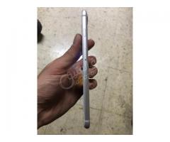 موبايل Iphone 8 plus للبيع