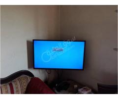 شاشة نوع جنرال بوكس للبيع