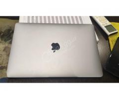 mac book air 2020 - صورة 4/10