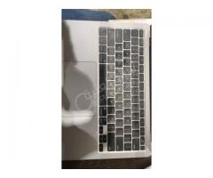 mac book air 2020 - صورة 5/10
