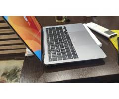 mac book air 2020 - صورة 9/10