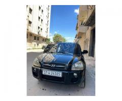 سيارة هيونداي توسان للبيع